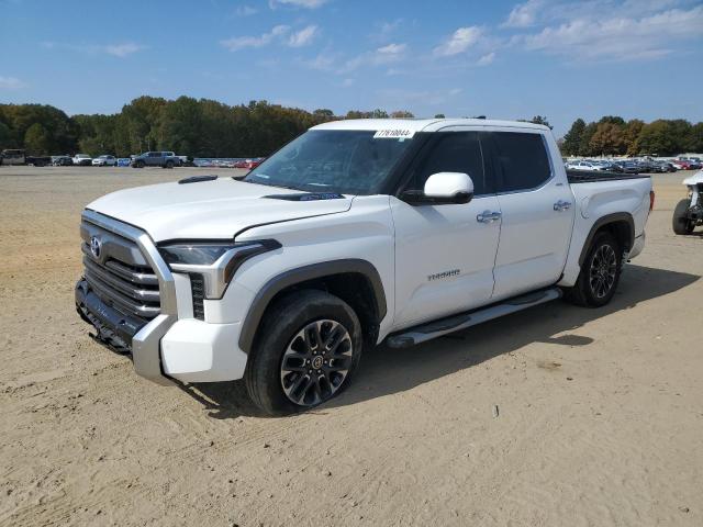  TOYOTA TUNDRA 2023 Белы