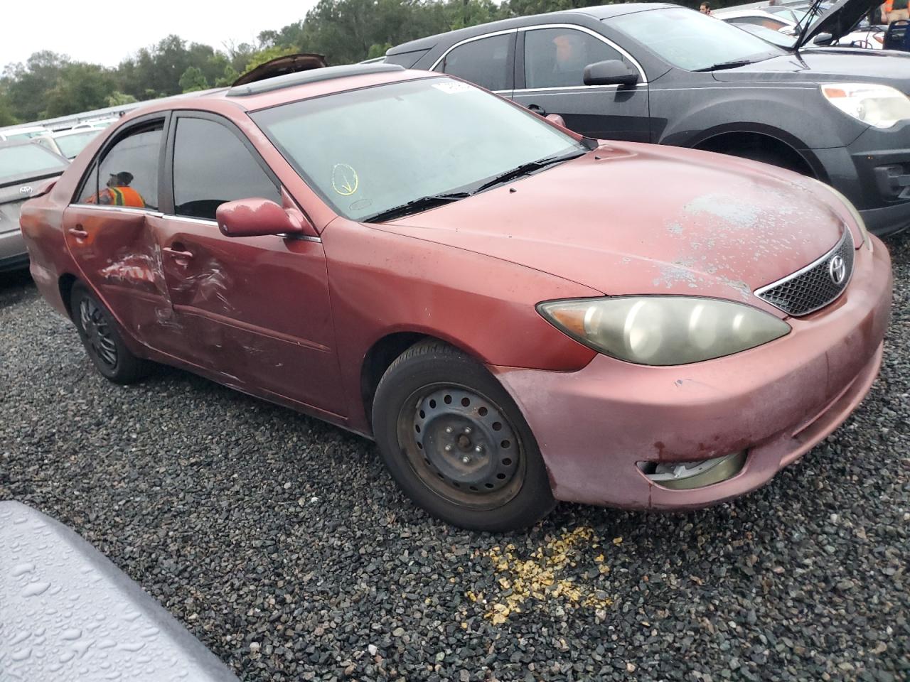 2005 Toyota Camry - Image 4
