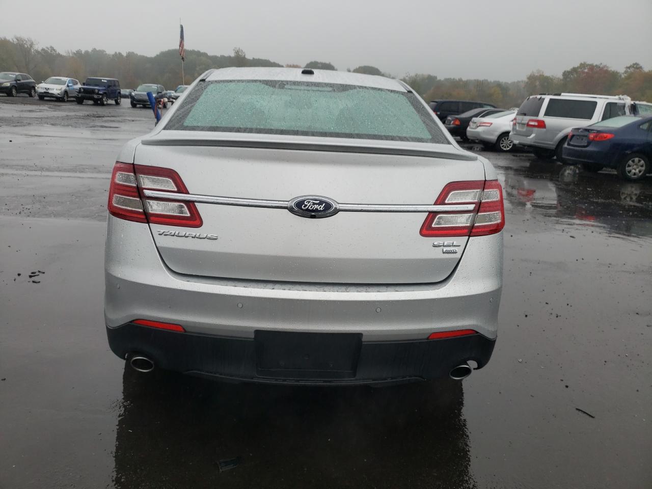 1FAHP2H81FG206020 2015 Ford Taurus Sel