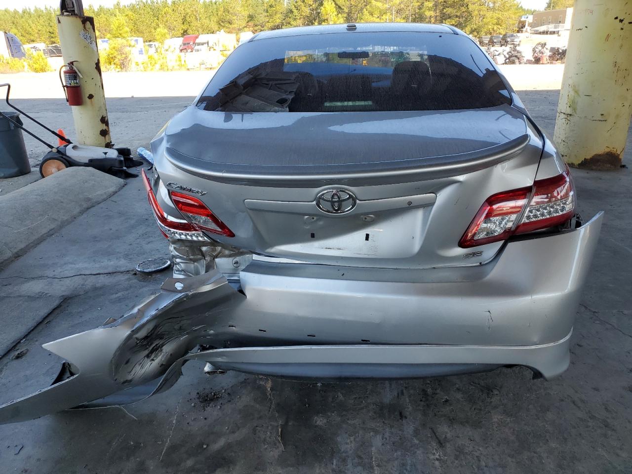 2011 Toyota Camry Base VIN: 4T1BF3EK7BU196772 Lot: 76254204