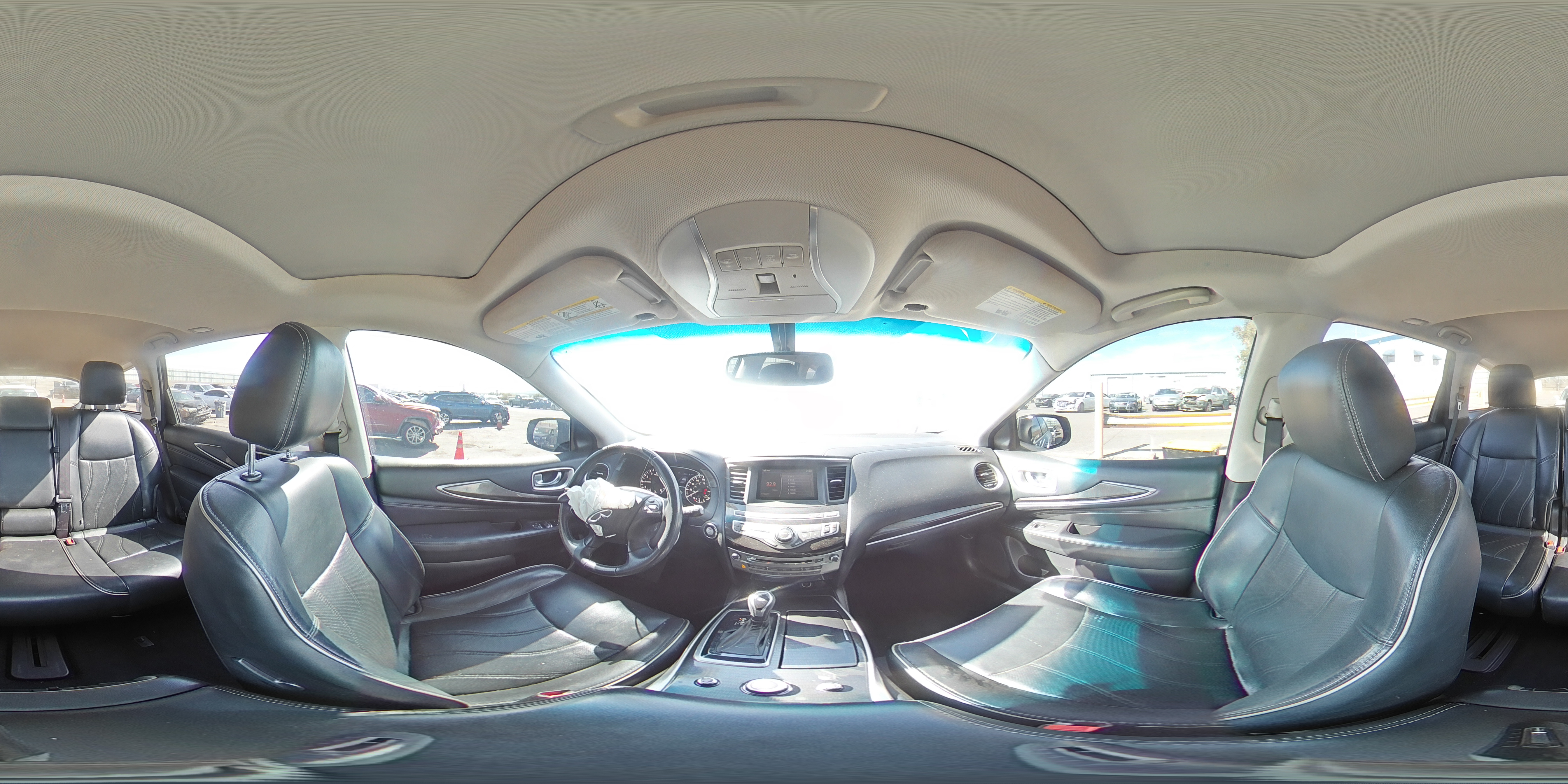 2016 Infiniti QX60 - Image 13