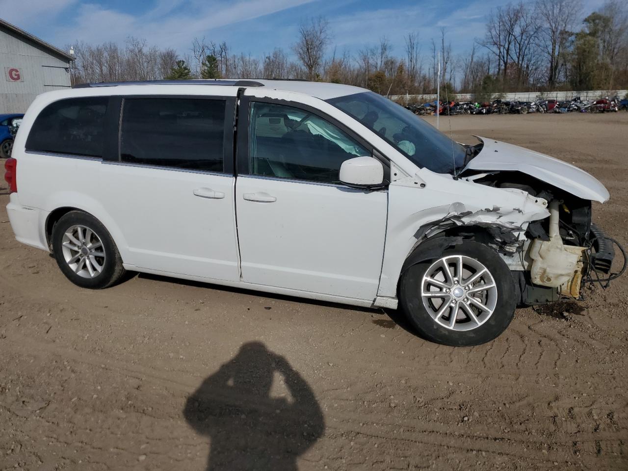 VIN 2C4RDGCG5KR564488 2019 DODGE CARAVAN no.4