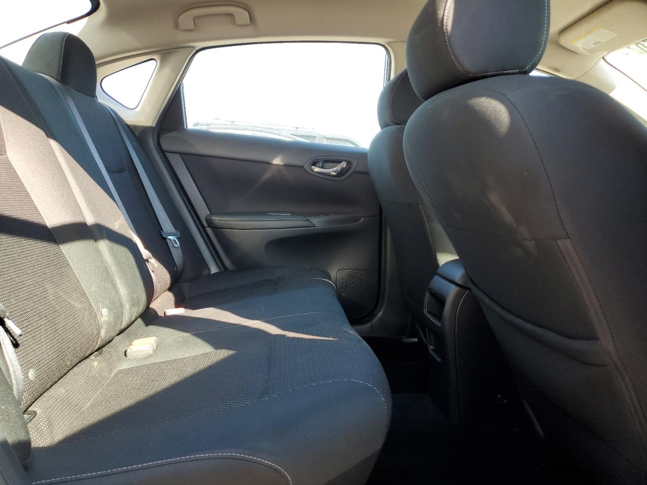 2019 Nissan Sentra - Image 10