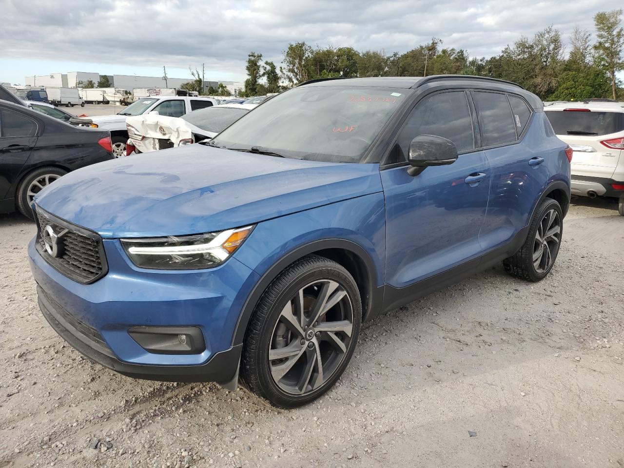 2021 Volvo XC40 - Image 1