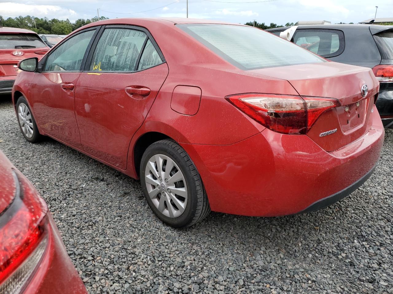 5YFBURHE3KP880525 2019 TOYOTA COROLLA - Image 2