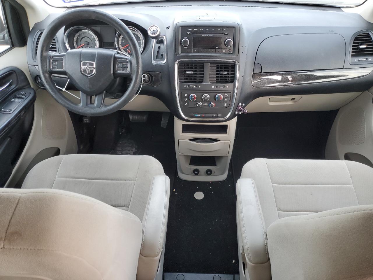 2012 Dodge Caravan - Image 8