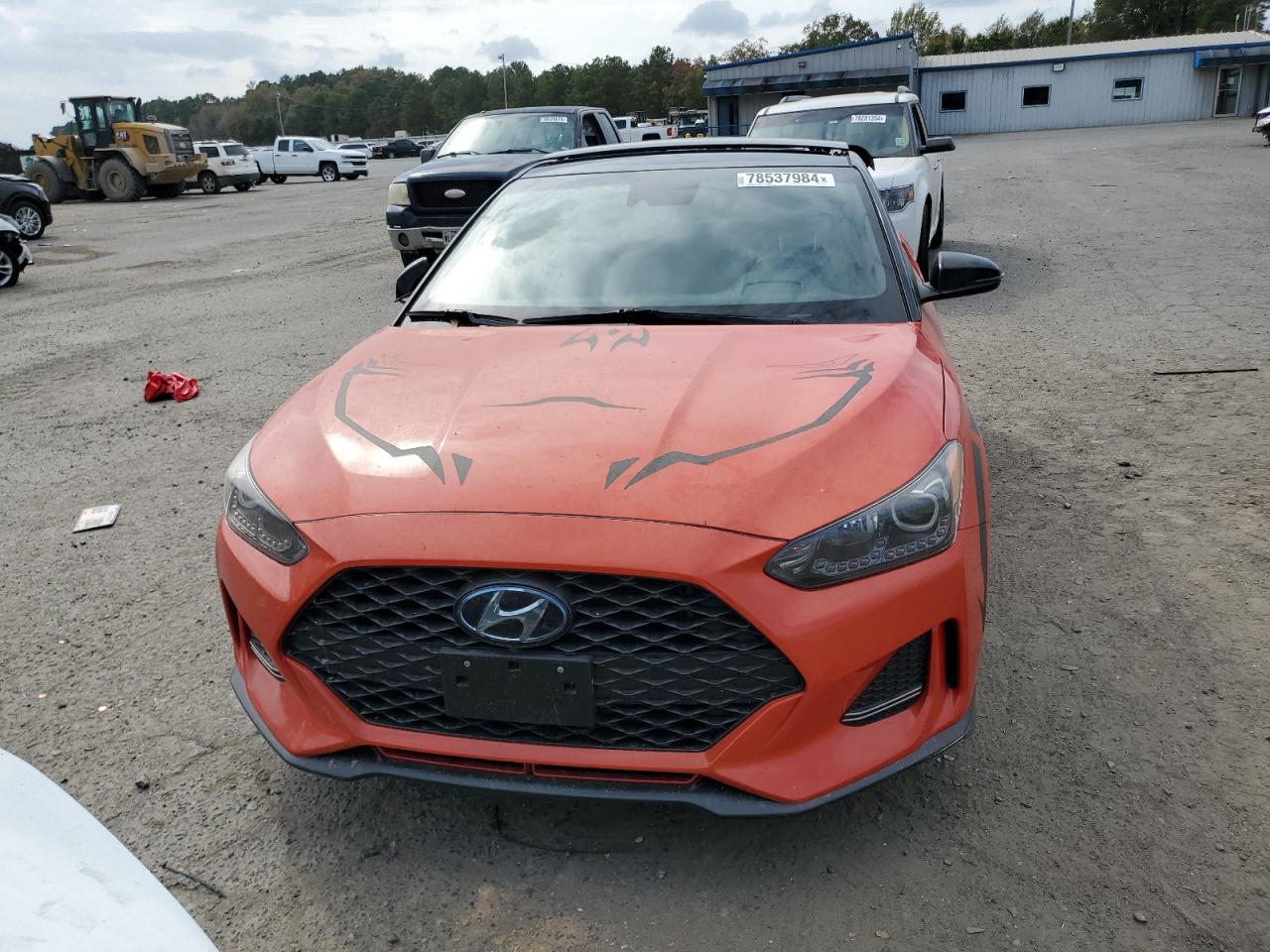 2019 Hyundai Veloster - Image 5