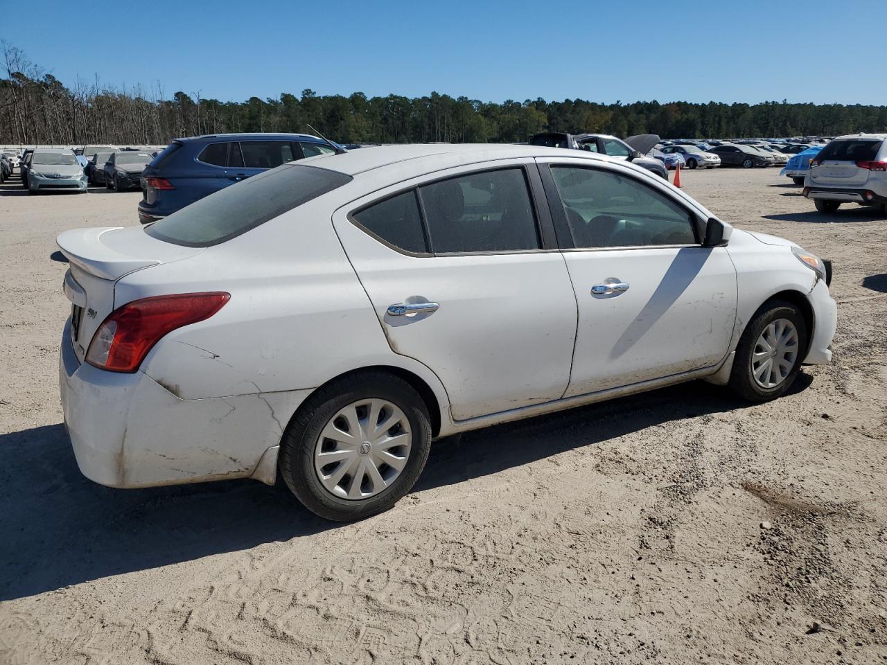 2016 Nissan Versa S VIN: 3N1CN7AP2GL847847 Lot: 76585744