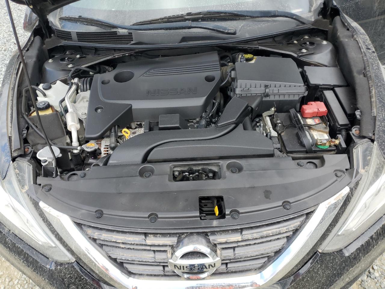 2016 Nissan Altima - Image 12