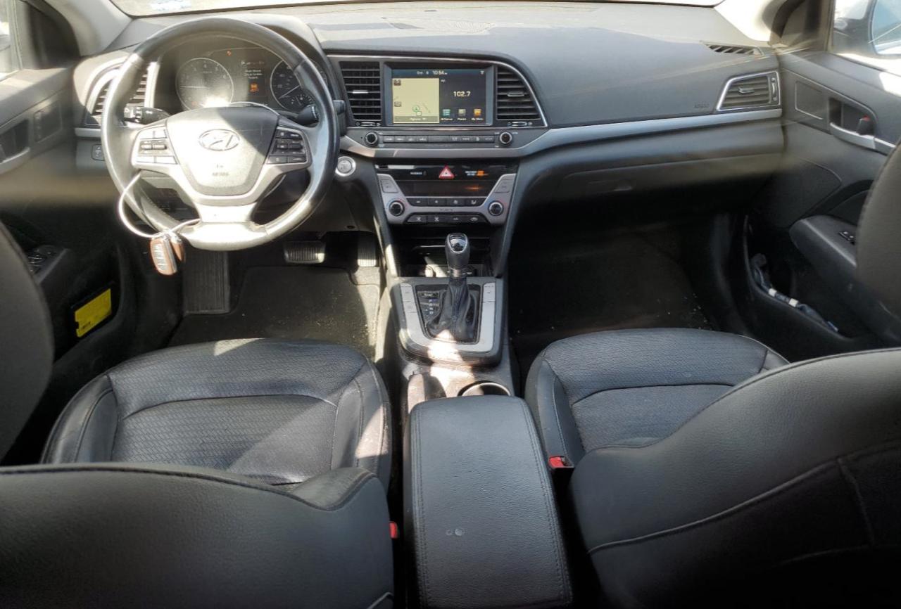 2017 Hyundai Elantra - Image 8