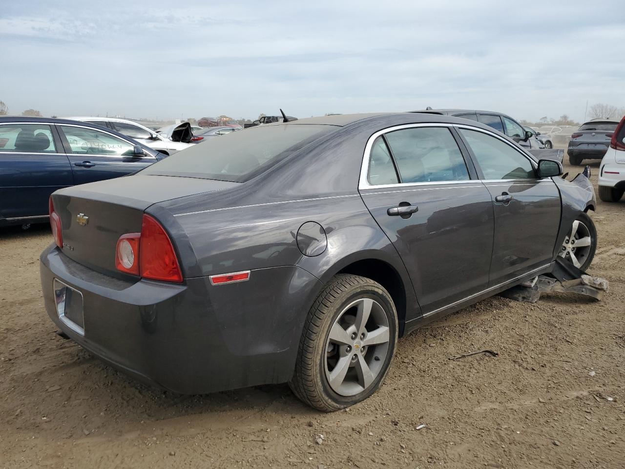 2011 Chevrolet Malibu - Image 3