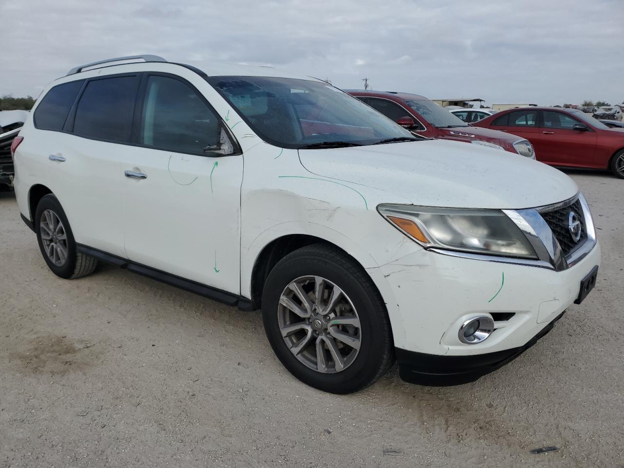 2015 Nissan Pathfinder - Image 4