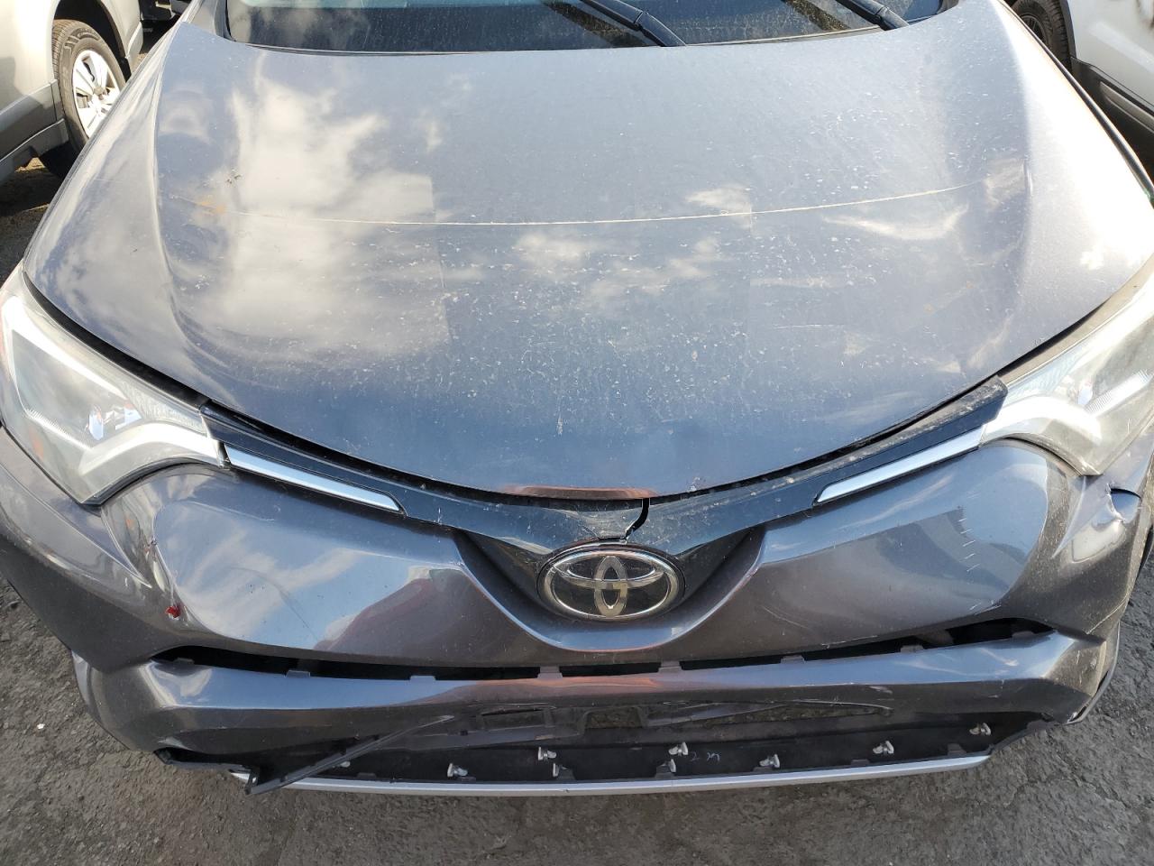 2017 Toyota Rav4 Xle VIN: JTMRFREV0HJ142787 Lot: 73715624