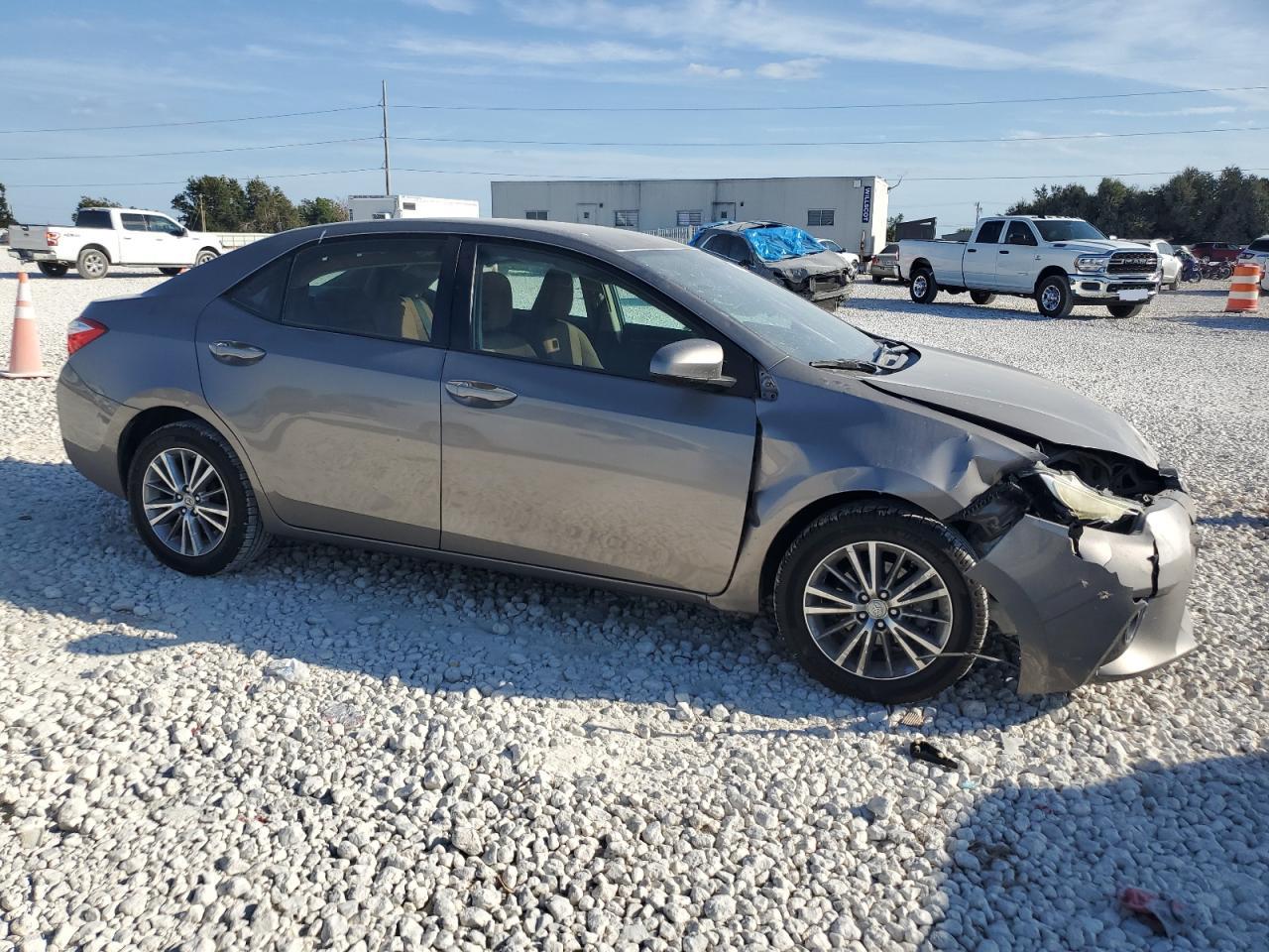 VIN 5YFBURHE7FP220834 2015 TOYOTA COROLLA no.4