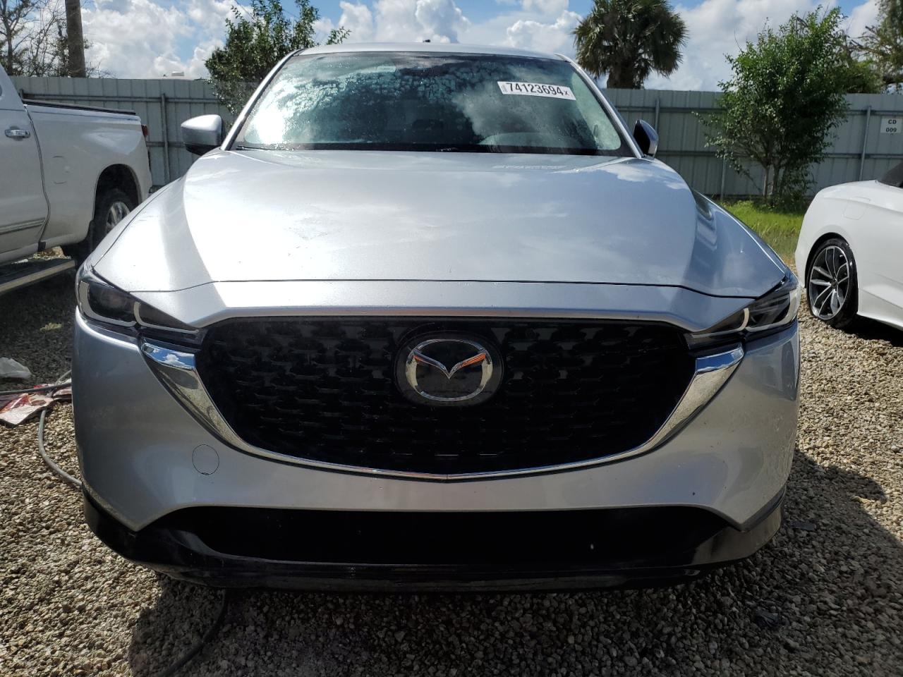 2022 Mazda CX-5 - Image 5