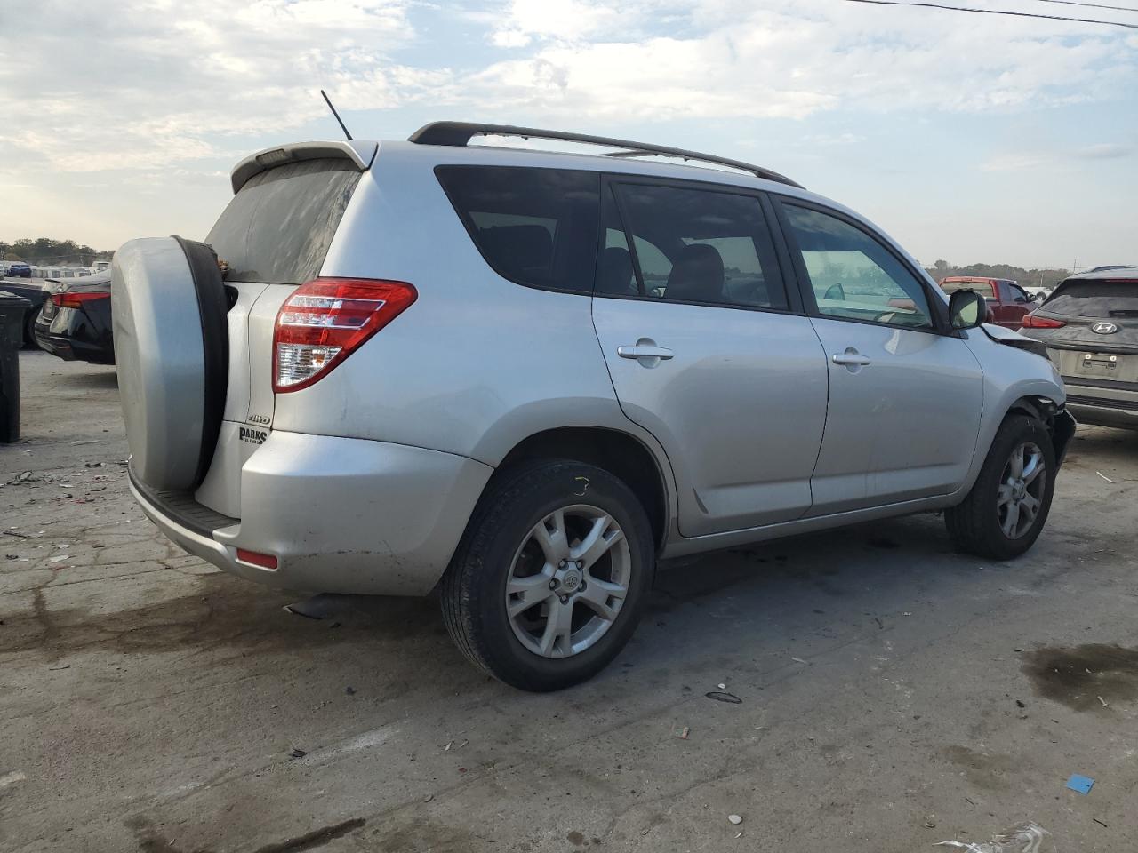 2011 Toyota RAV 4 - Image 3