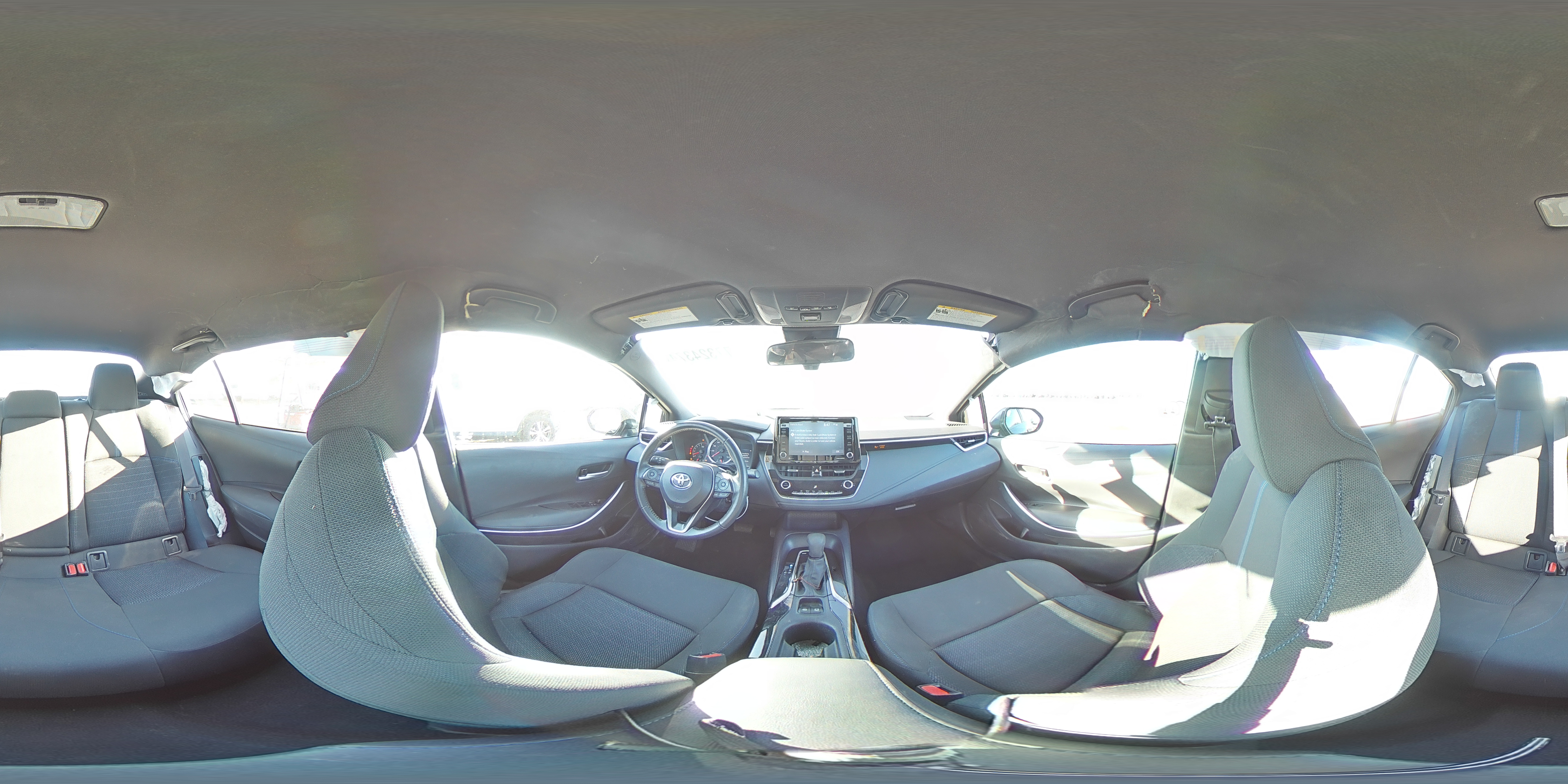 2022 Toyota Corolla - Image 13