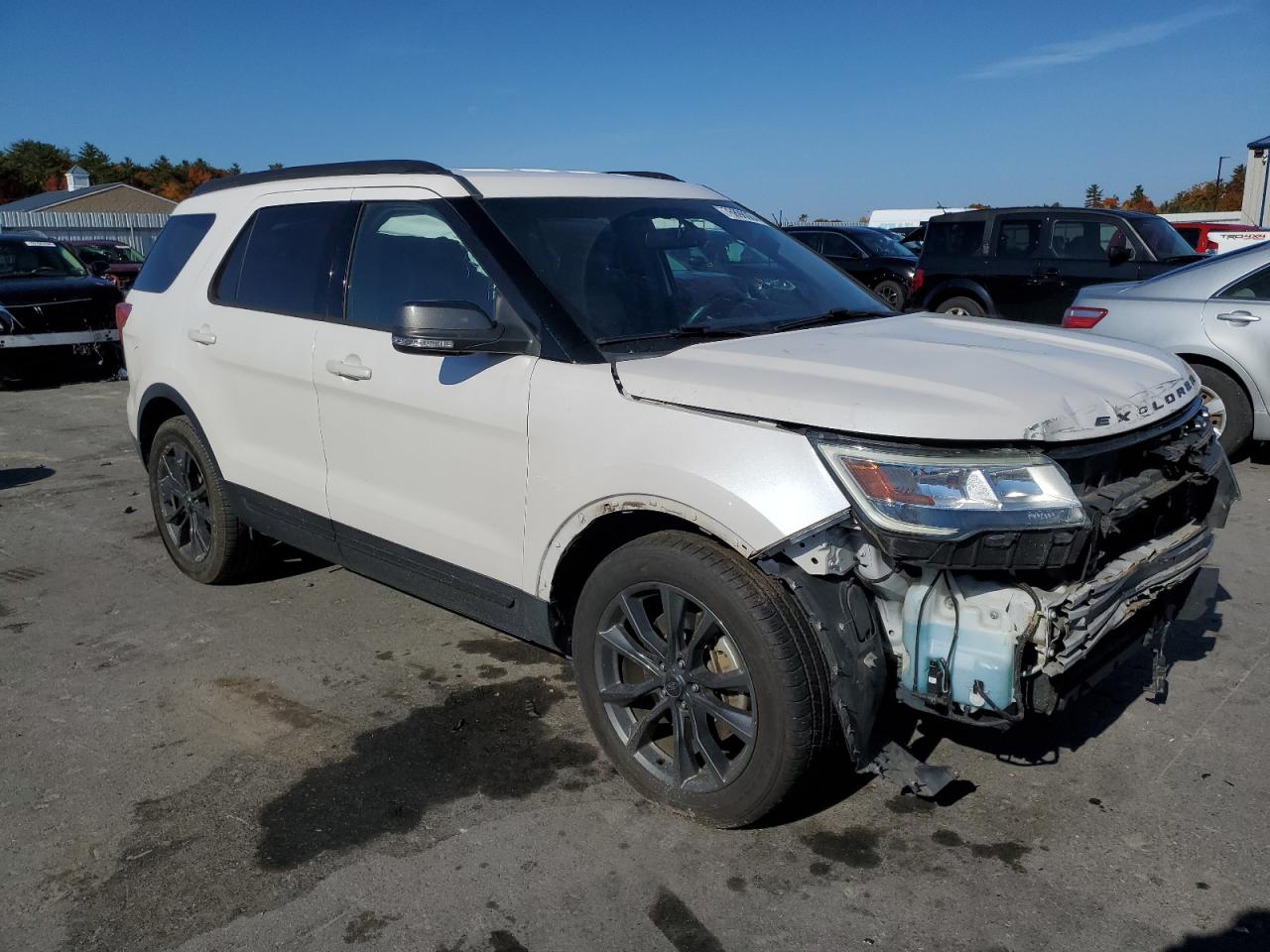 2017 Ford Explorer - Image 4