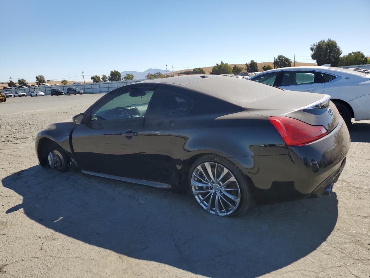 2011 Infiniti G37 Base VIN: JN1CV6EK2BM210691 Lot: 75844074