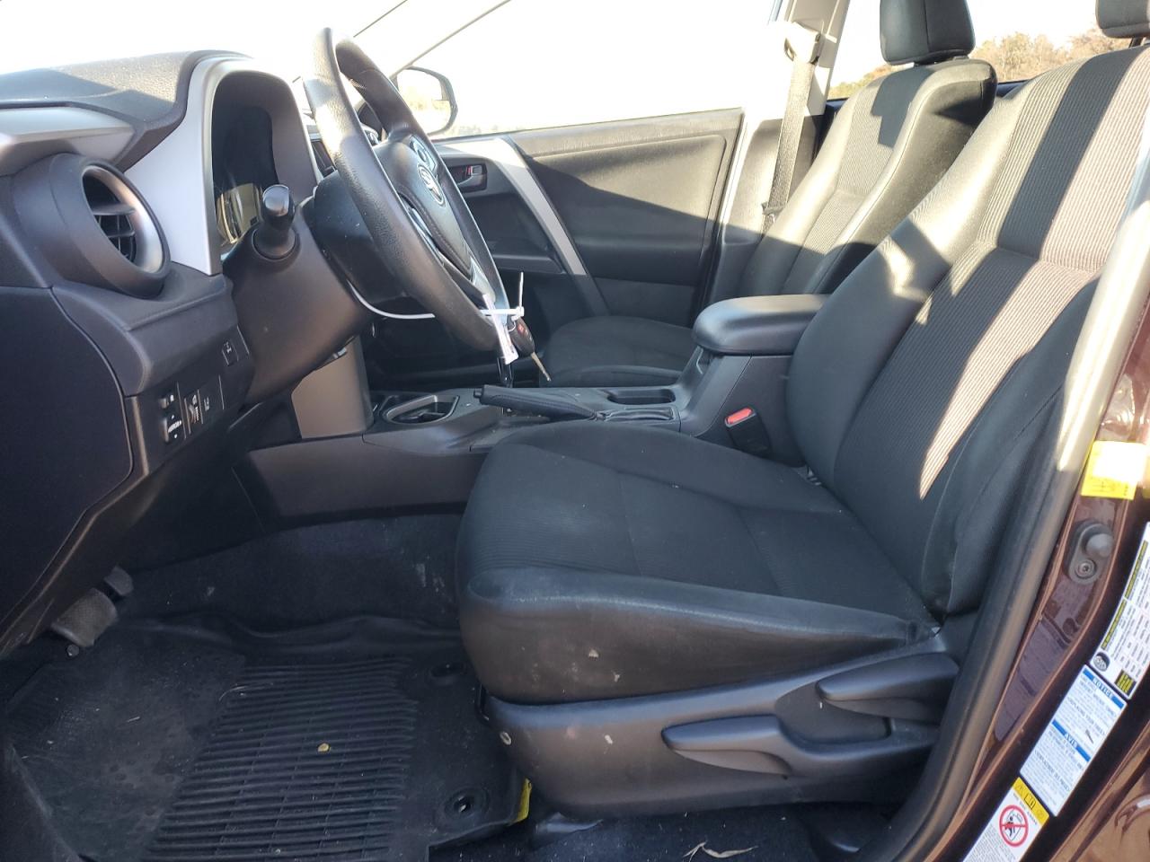 2018 Toyota RAV 4 - Image 7