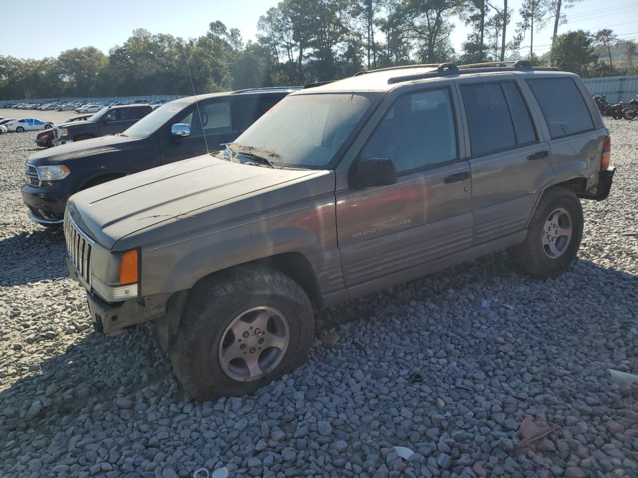 1998 Jeep Grand Cherokee - Image 1