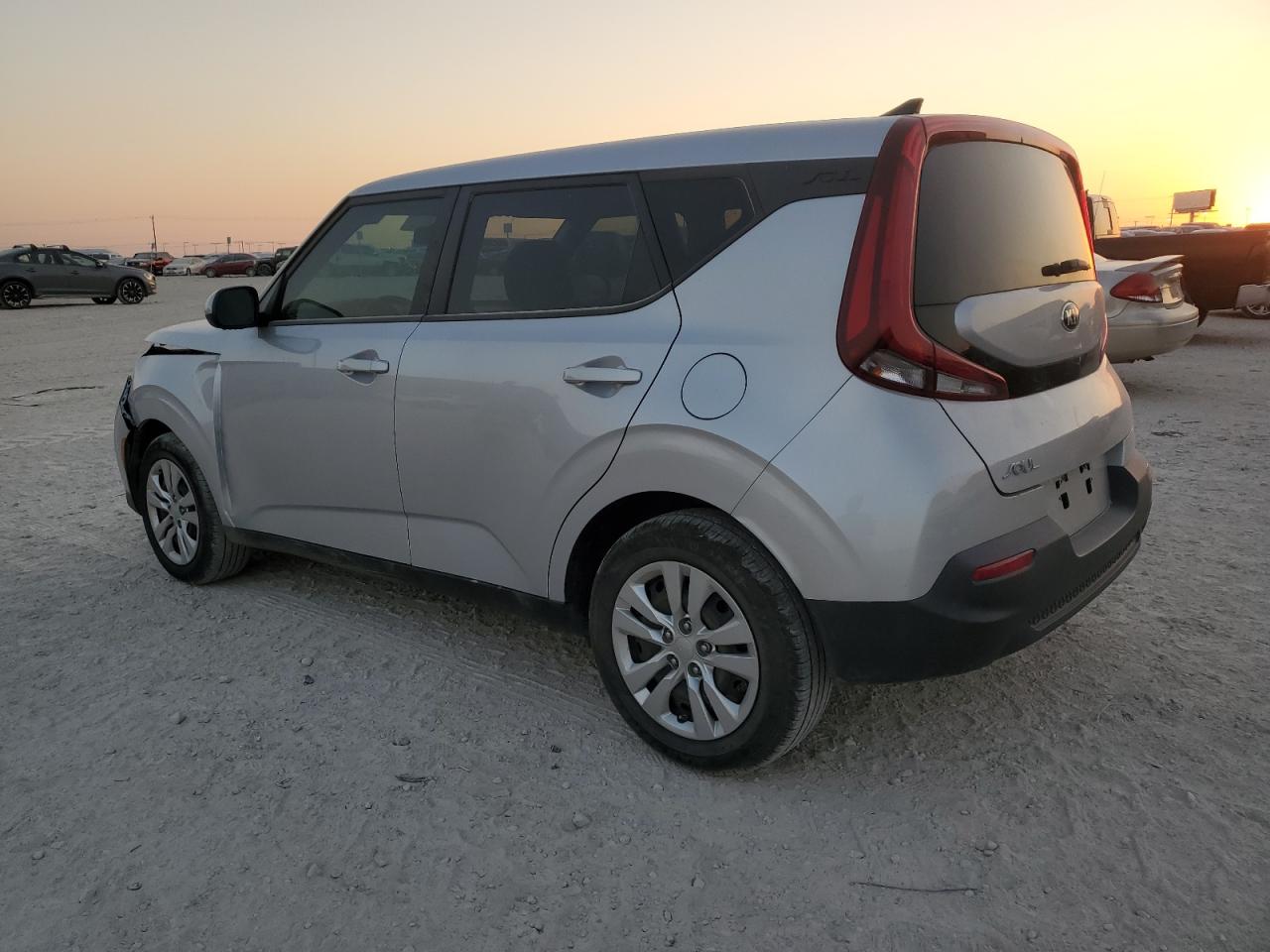 2020 Kia Soul - Image 2