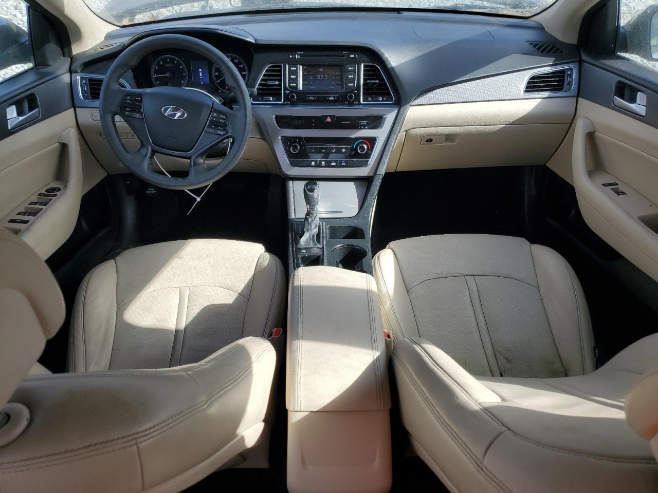 2015 Hyundai Sonata - Image 8