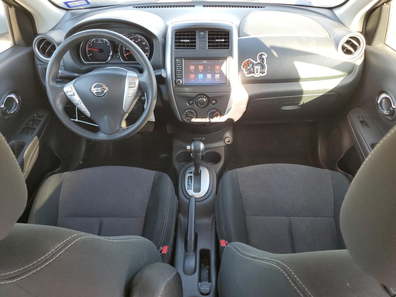 2019 Nissan Versa - Image 8