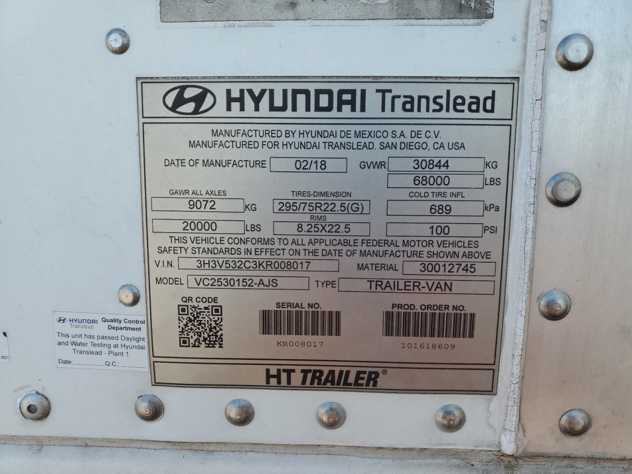 3H3V532C3KR008017 2019 Hyundai Van