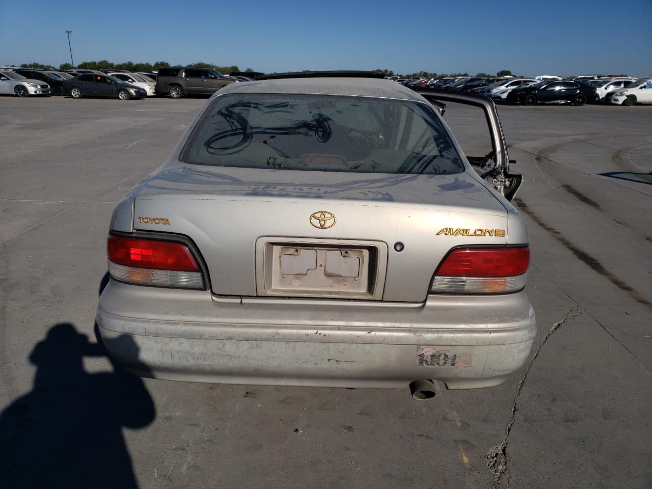 1997 Toyota Avalon Xl VIN: 4T1BF12B8VU146931 Lot: 76567384