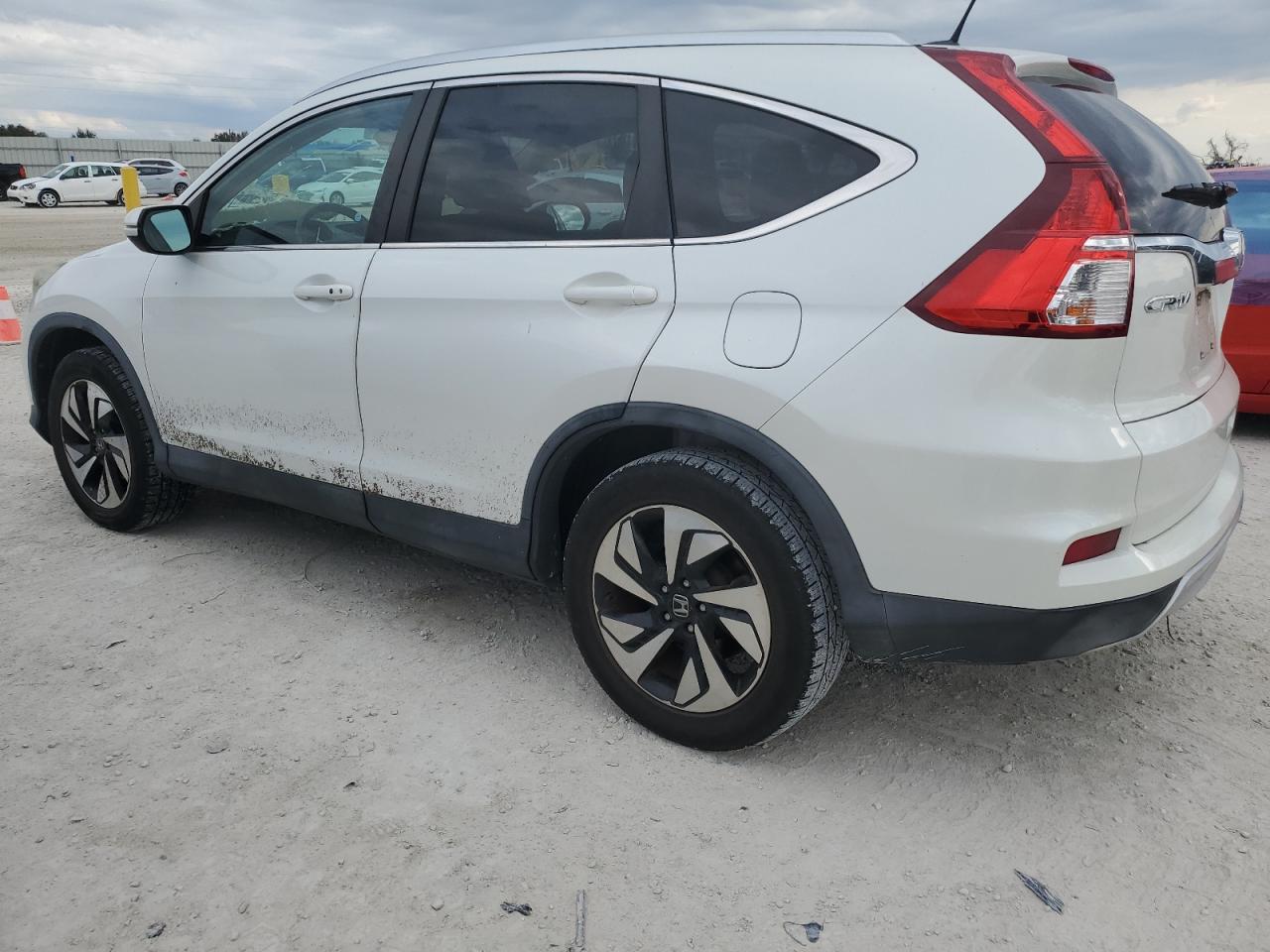 2016 Honda CR-V - Image 2