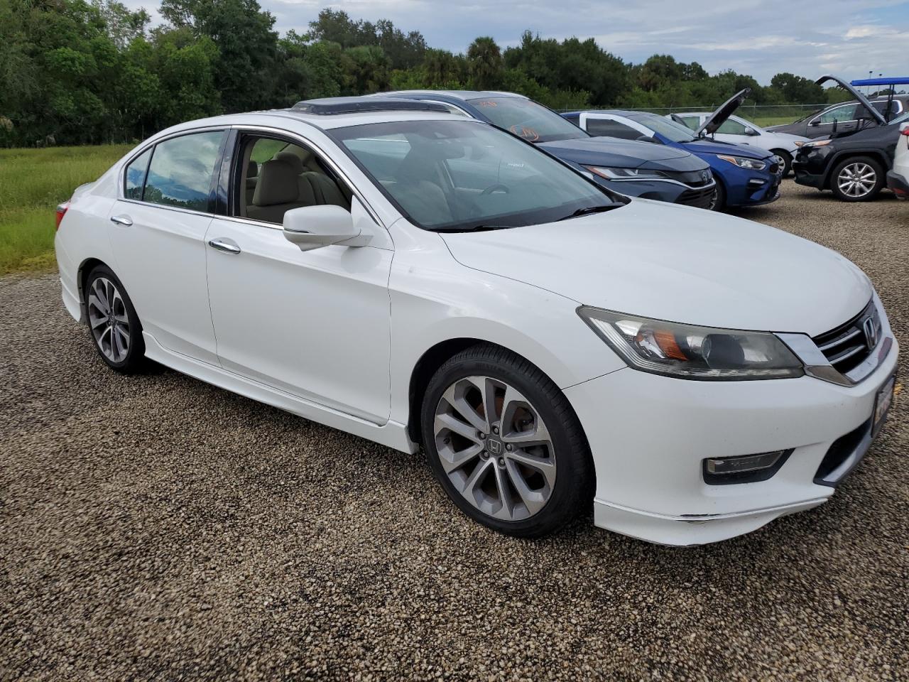 2013 Honda Accord - Image 4