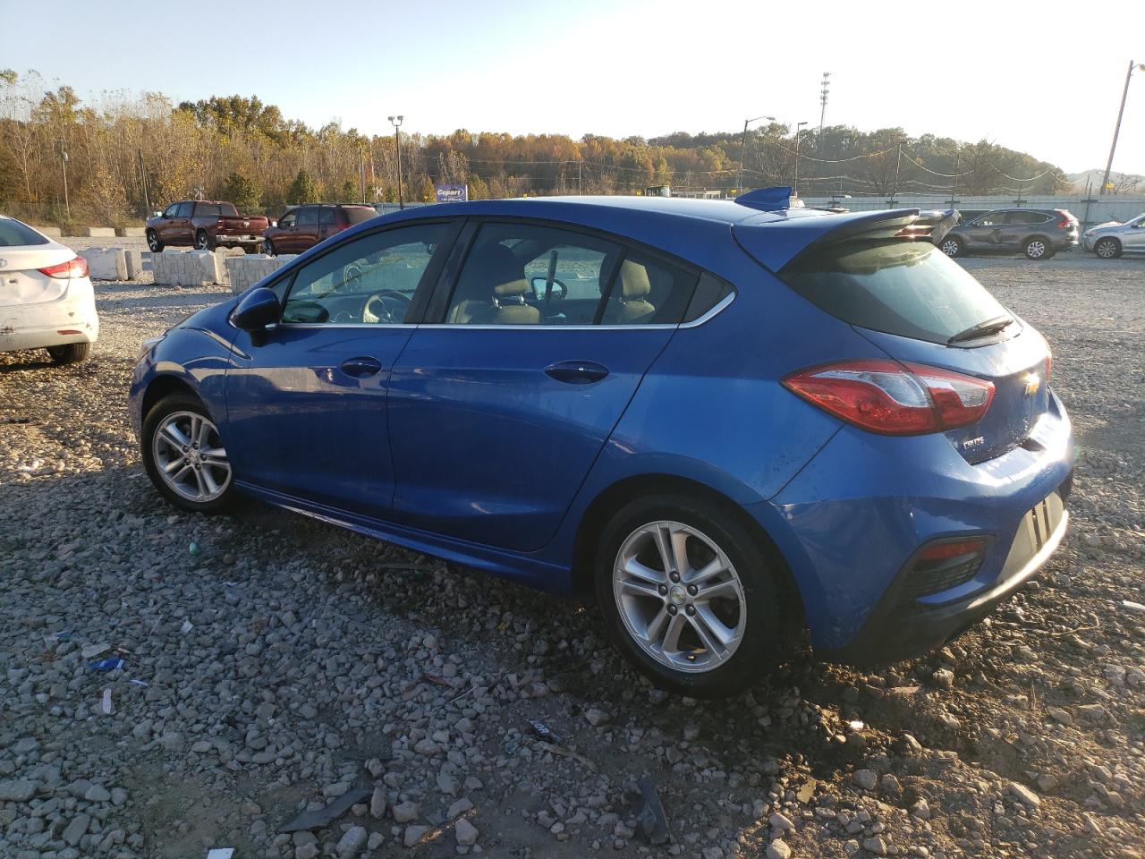 2017 Chevrolet Cruze - Image 2
