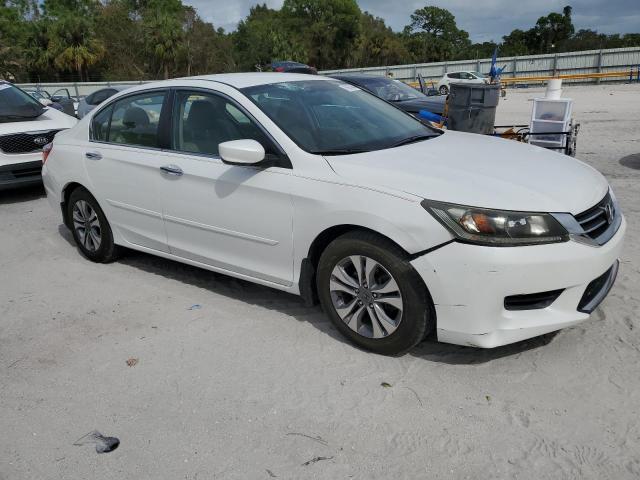 Sedans HONDA ACCORD 2015 Biały