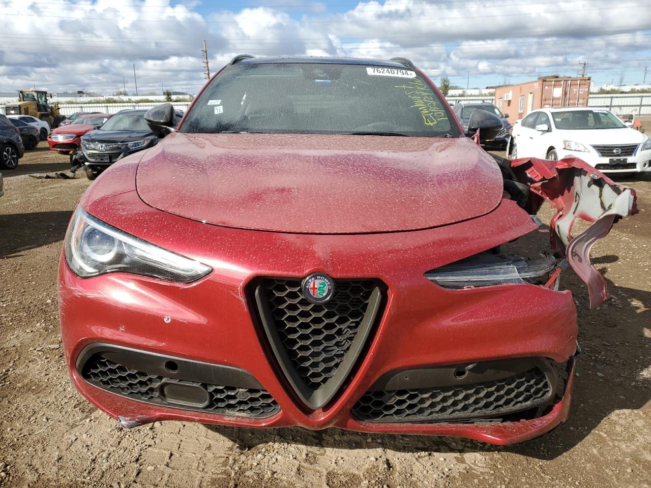 2018 Alfa Romeo Stelvio - Image 5