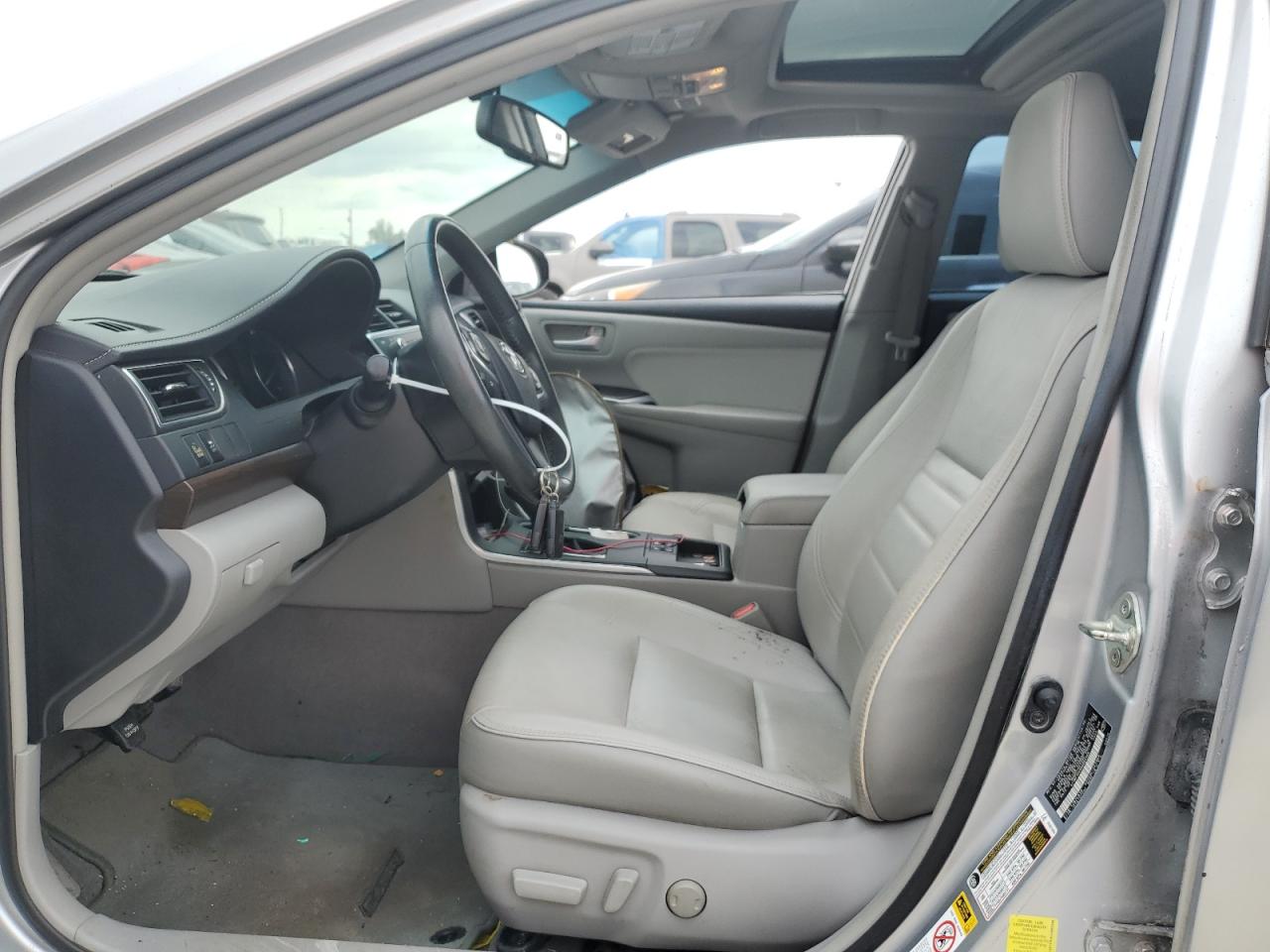 2017 Toyota Camry - Image 7