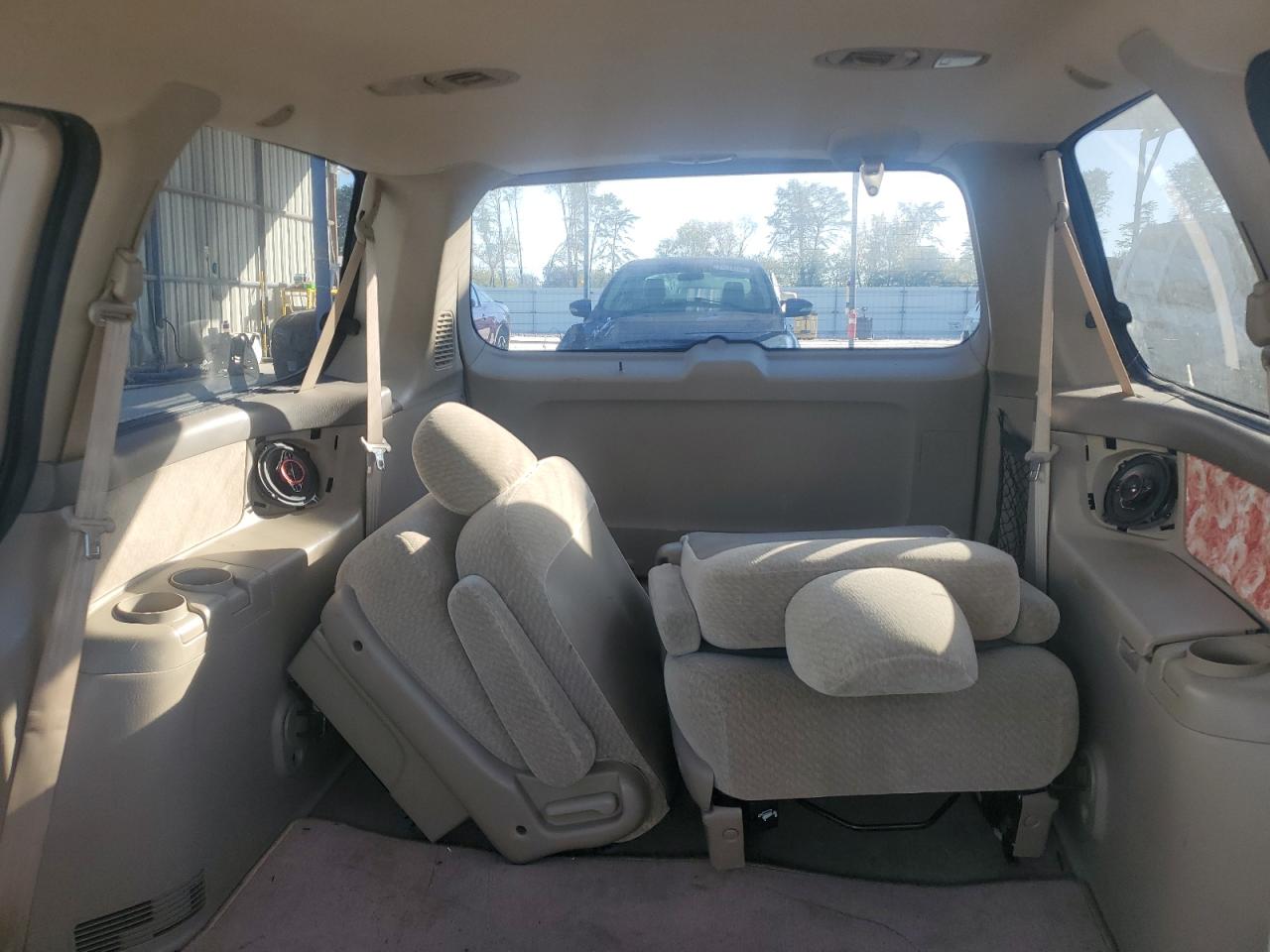 2001 Honda Odyssey - Image 10