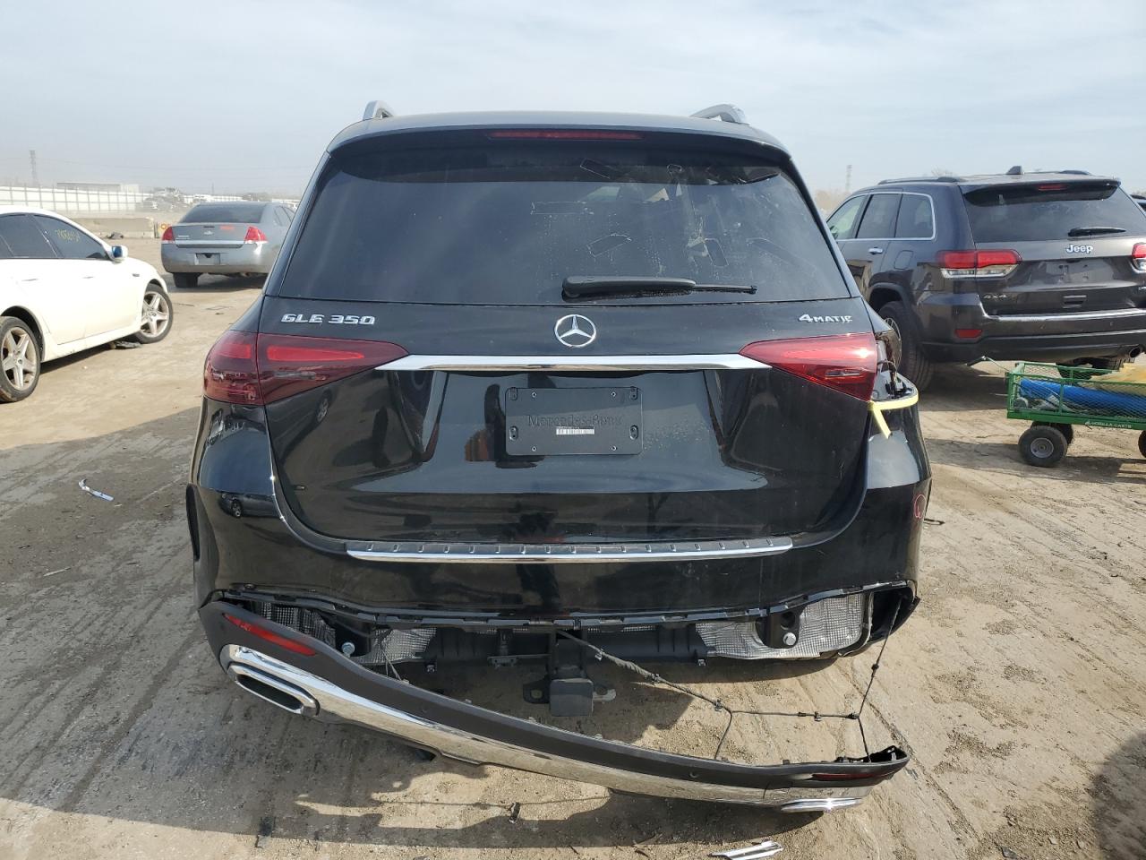 2024 Mercedes-Benz GLE - Image 6