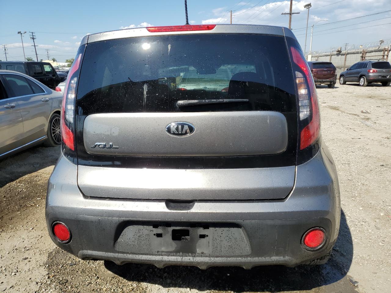 2017 Kia Soul VIN: KNDJN2A28H7497934 Lot: 74249544