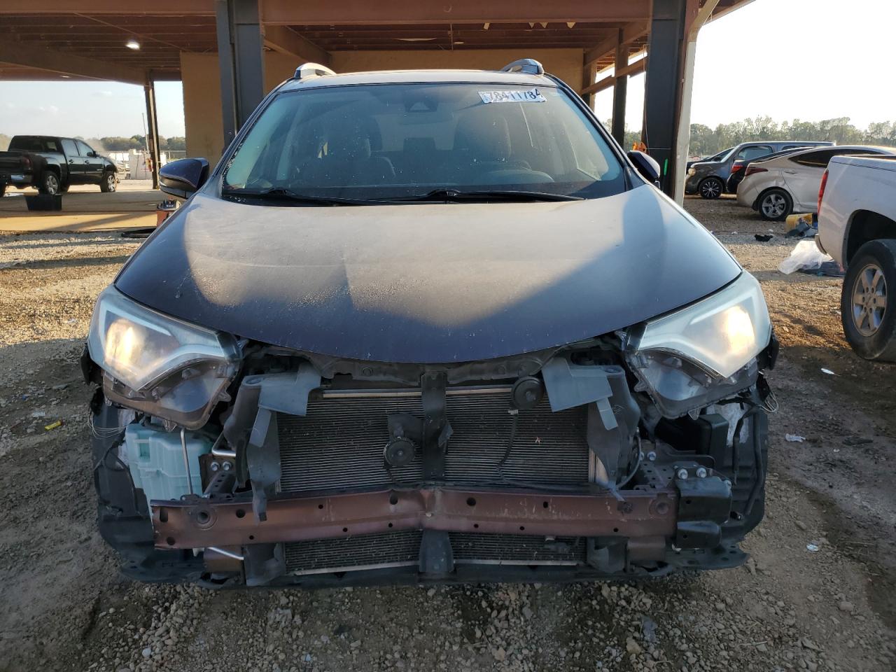 2017 Toyota RAV 4 - Image 5