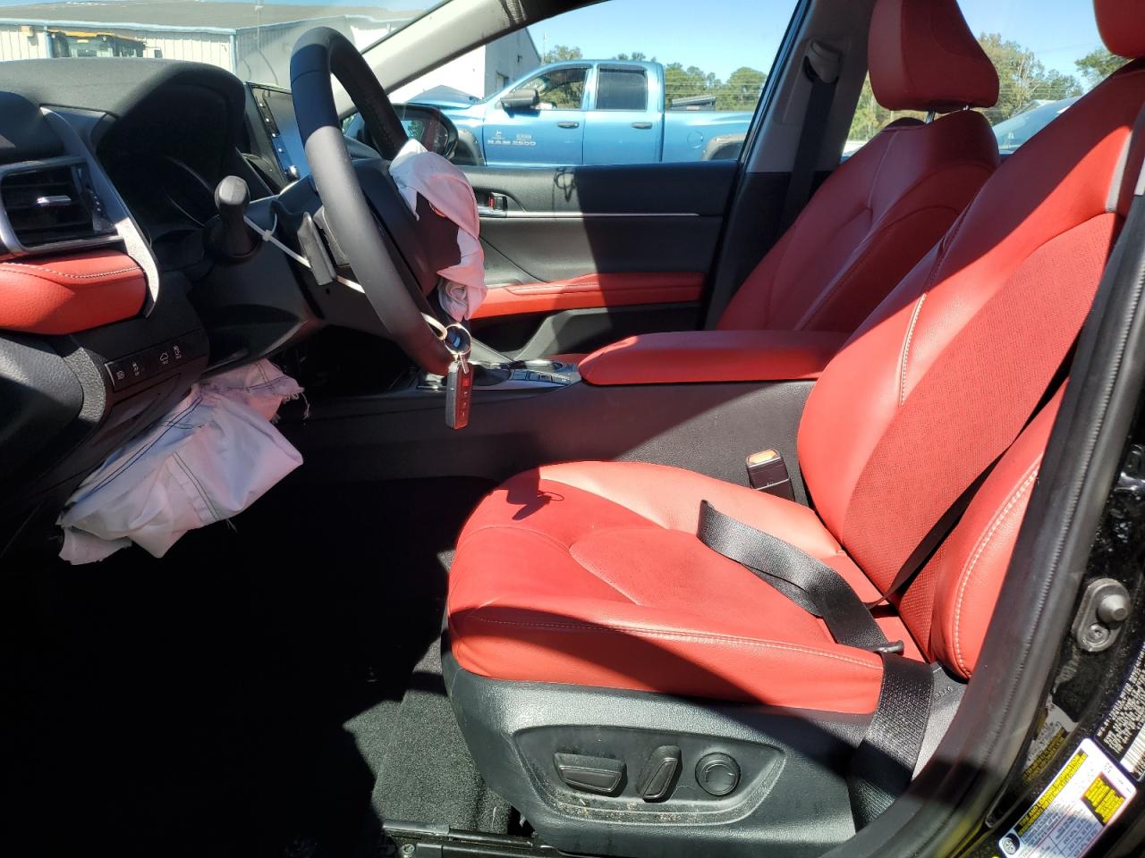 2022 Toyota Camry - Image 7