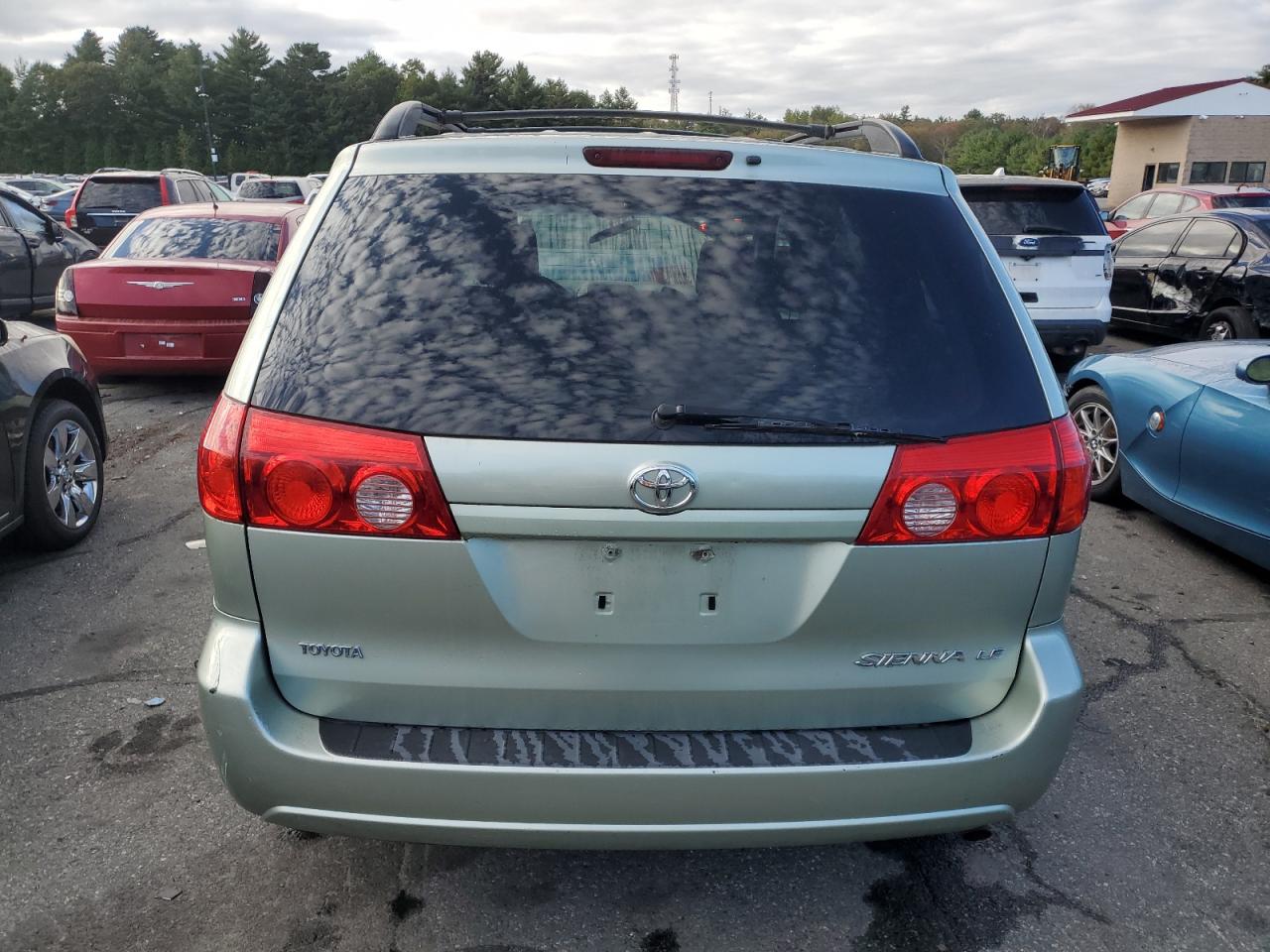 2010 Toyota Sienna Ce VIN: 5TDKK4CC8AS306460 Lot: 72974214