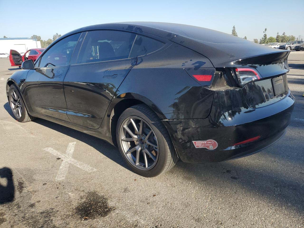 5YJ3E1EA3PF588879 2023 TESLA MODEL 3 - Image 2