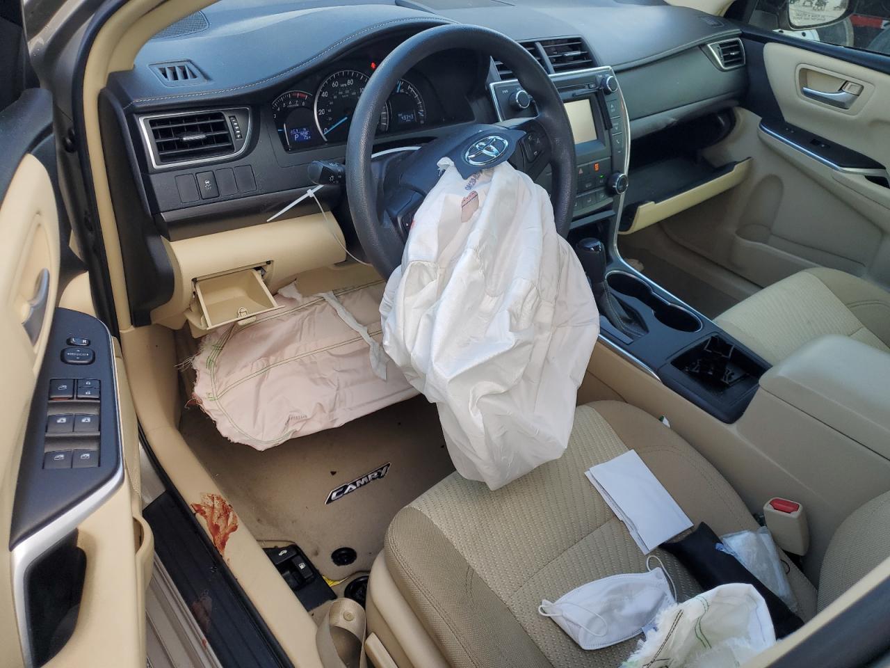 2015 Toyota Camry - Image 8