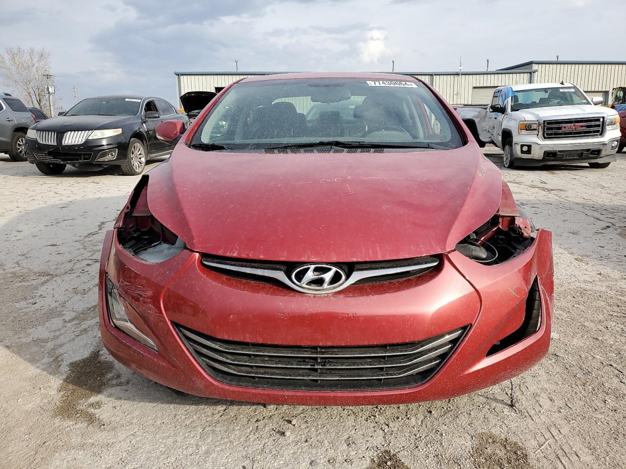 2015 Hyundai Elantra - Image 5