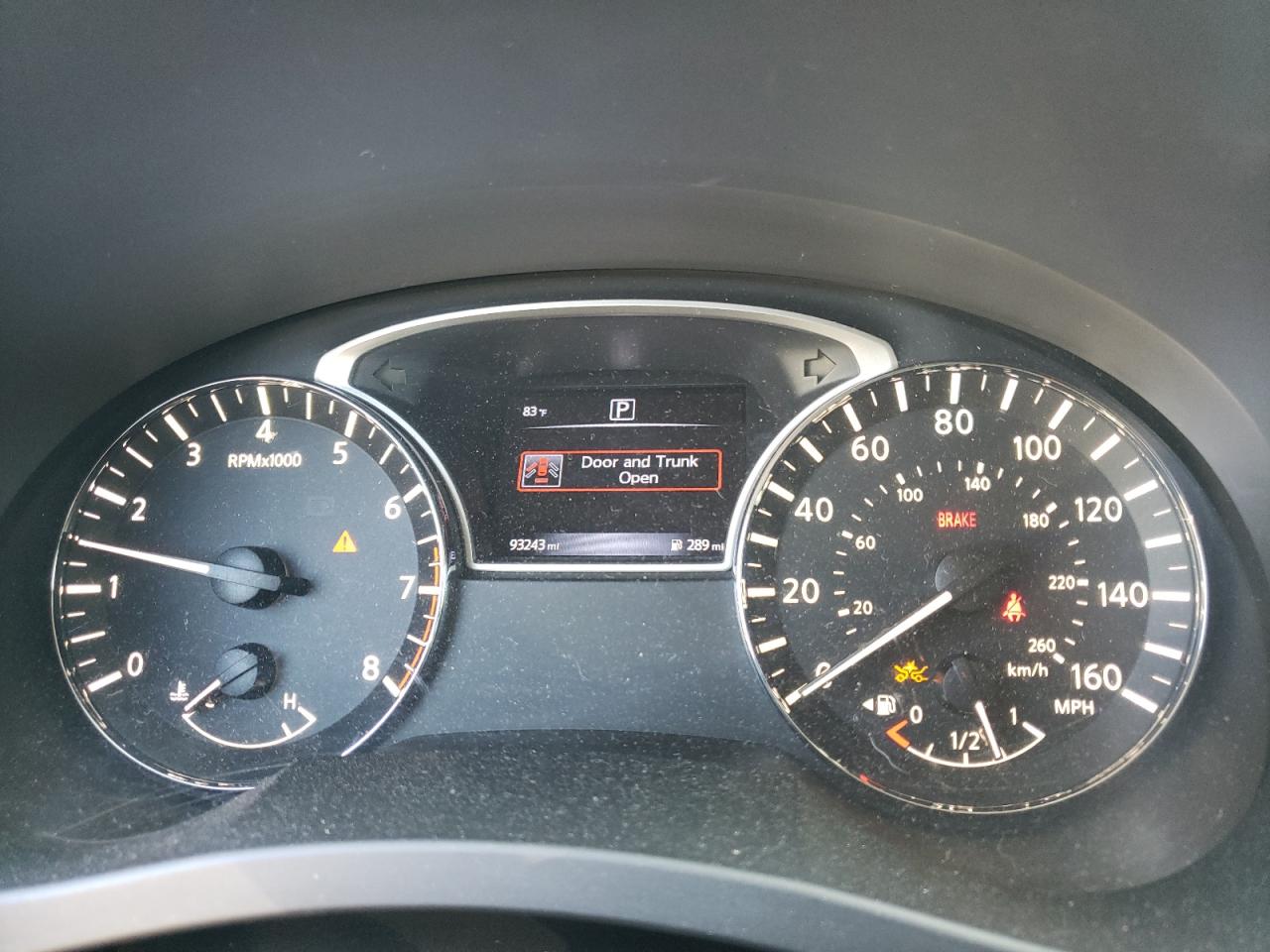 2018 Nissan Altima - Image 9