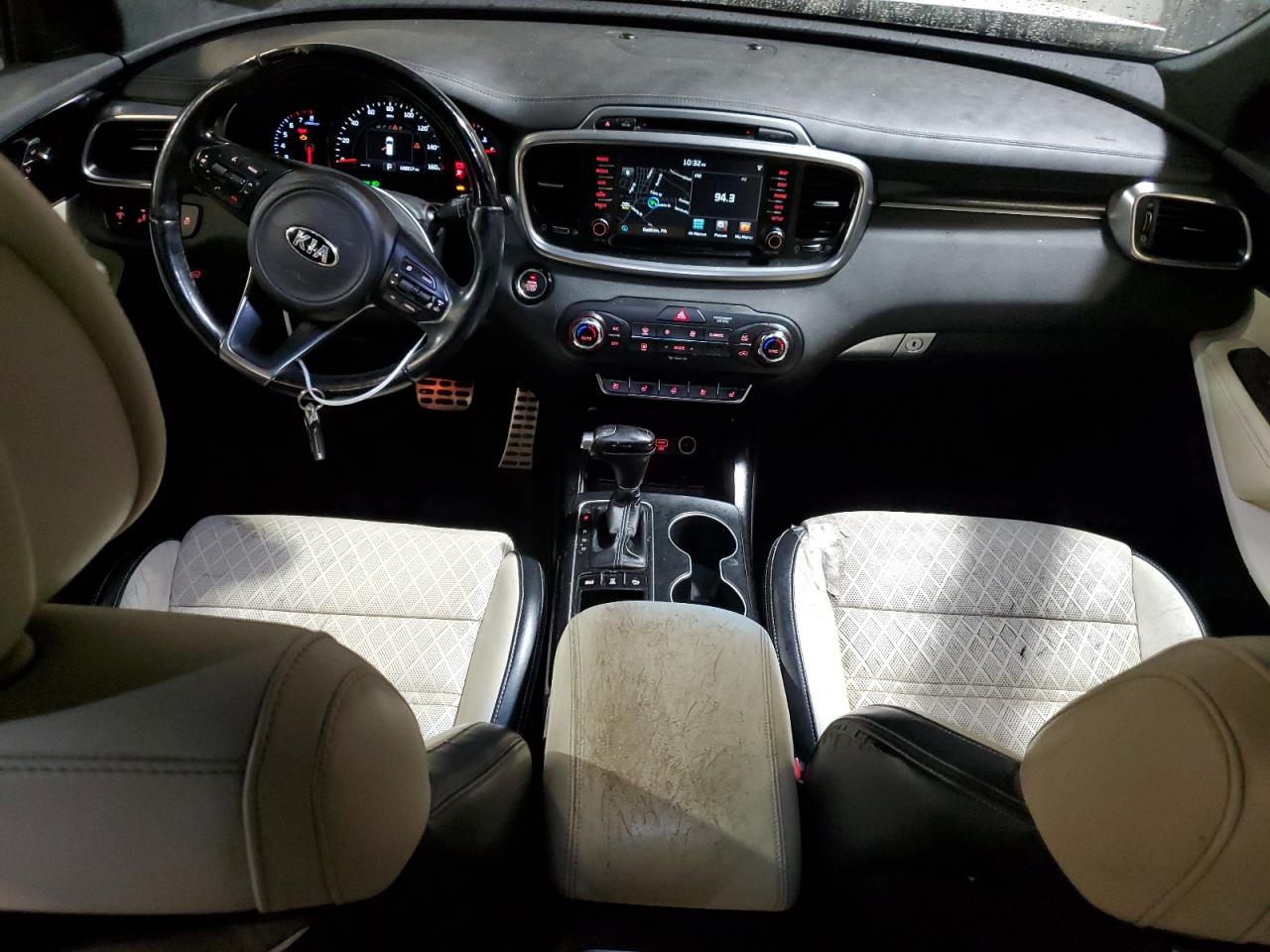 2016 Kia Sorento - Image 8