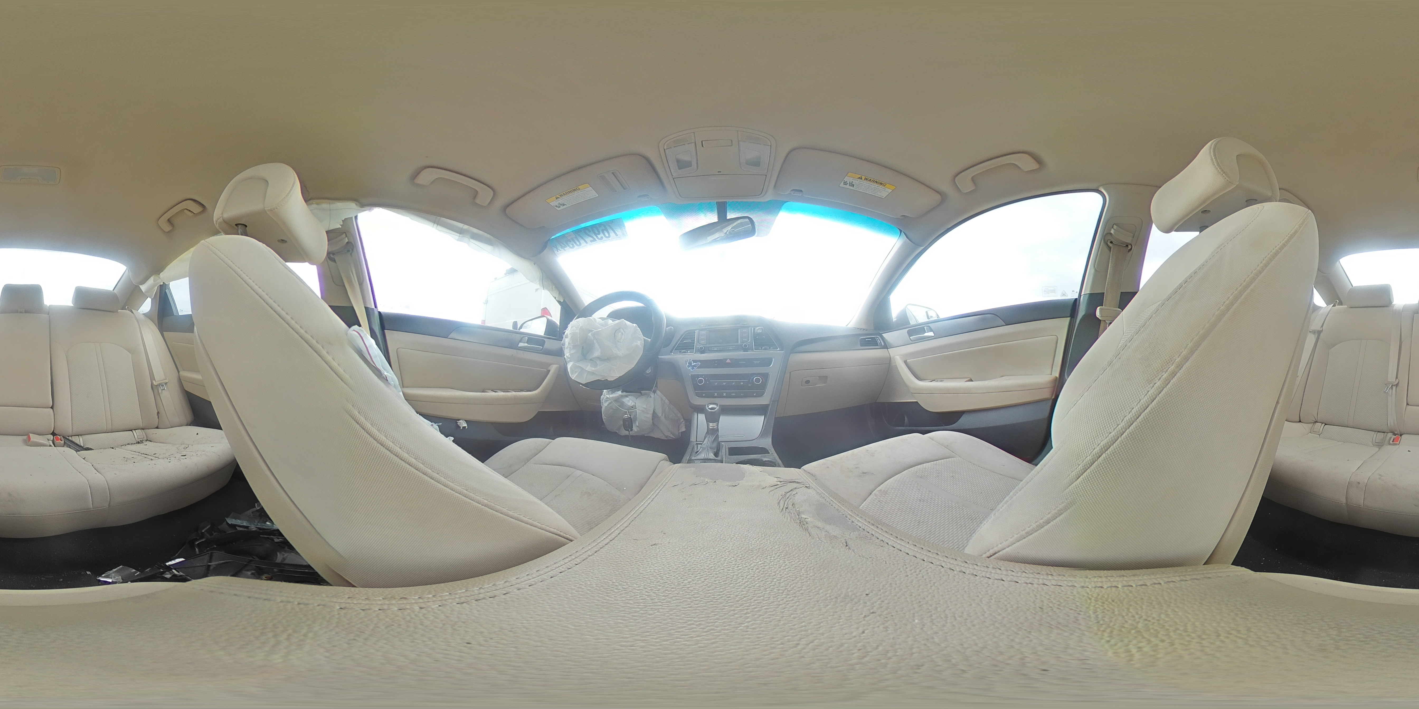 2015 Hyundai Sonata - Image 13