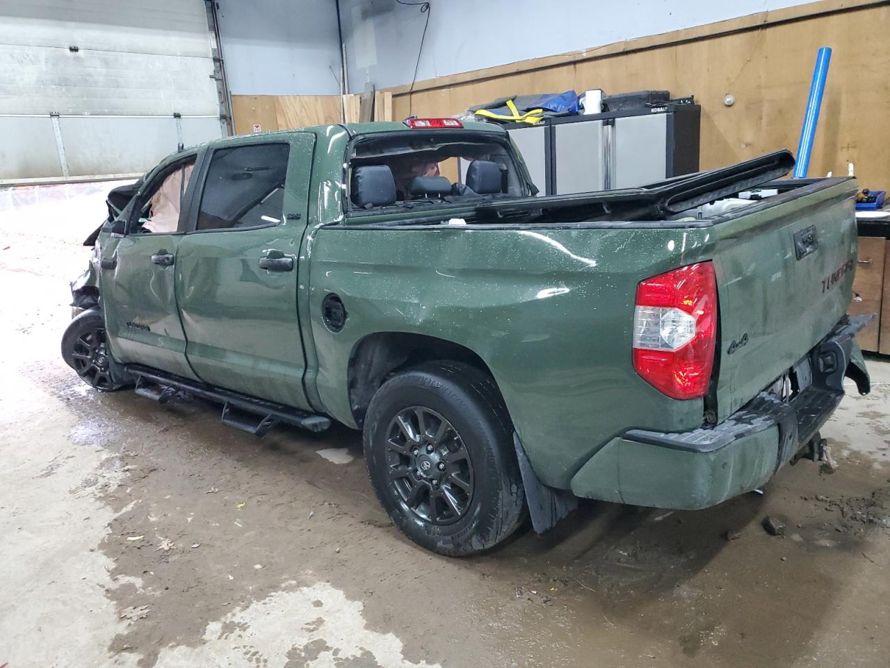 2021 Toyota Tundra - Image 2