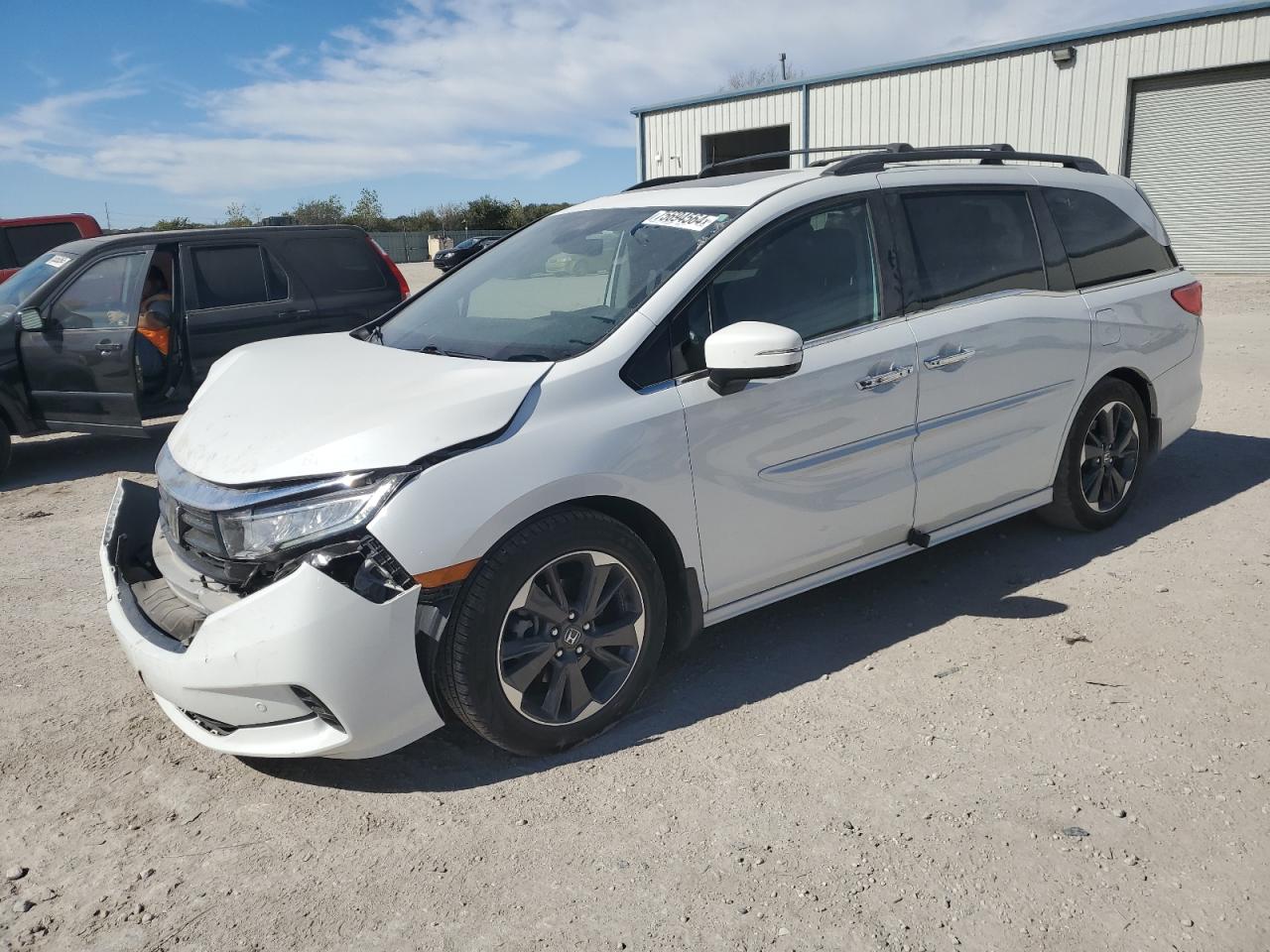 2022 Honda Odyssey - Image 1